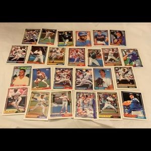 Bundle of Baseball Cards Lot 79